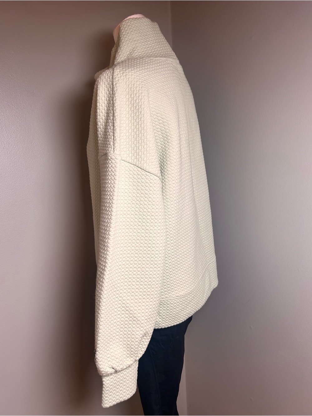 CALIA by Carrie Underwood
Textured Cowl Neck Pullover Size
Small - Picture 6 of 12